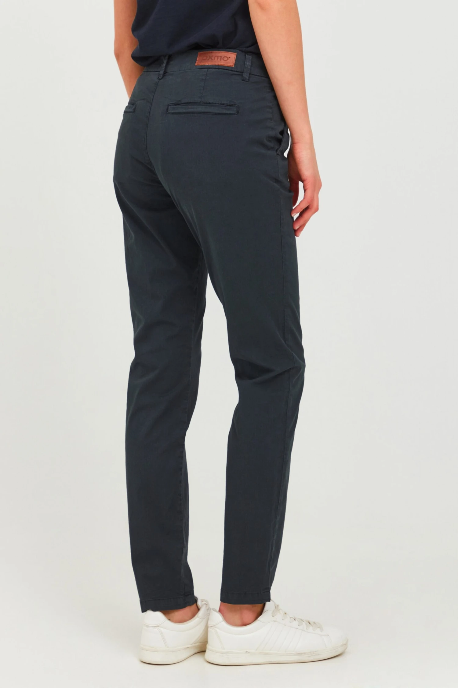 OXMO Chinos Loosefit Hose Frauen Dunkelblau – Bild 4