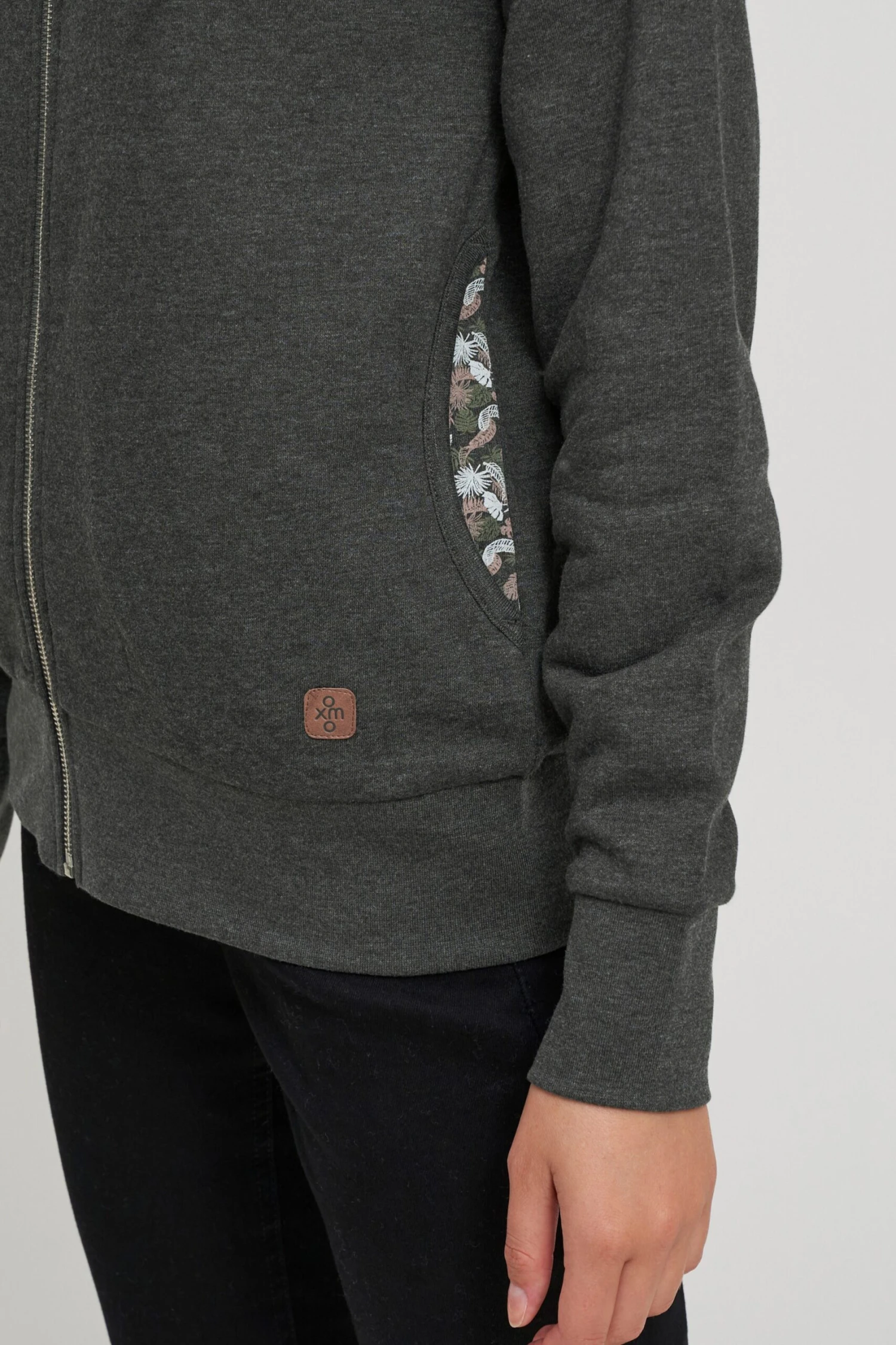 OXMO Sweatjacken Kapuzensweatjacke ULLA Frauen Dunkelgrau – Bild 6