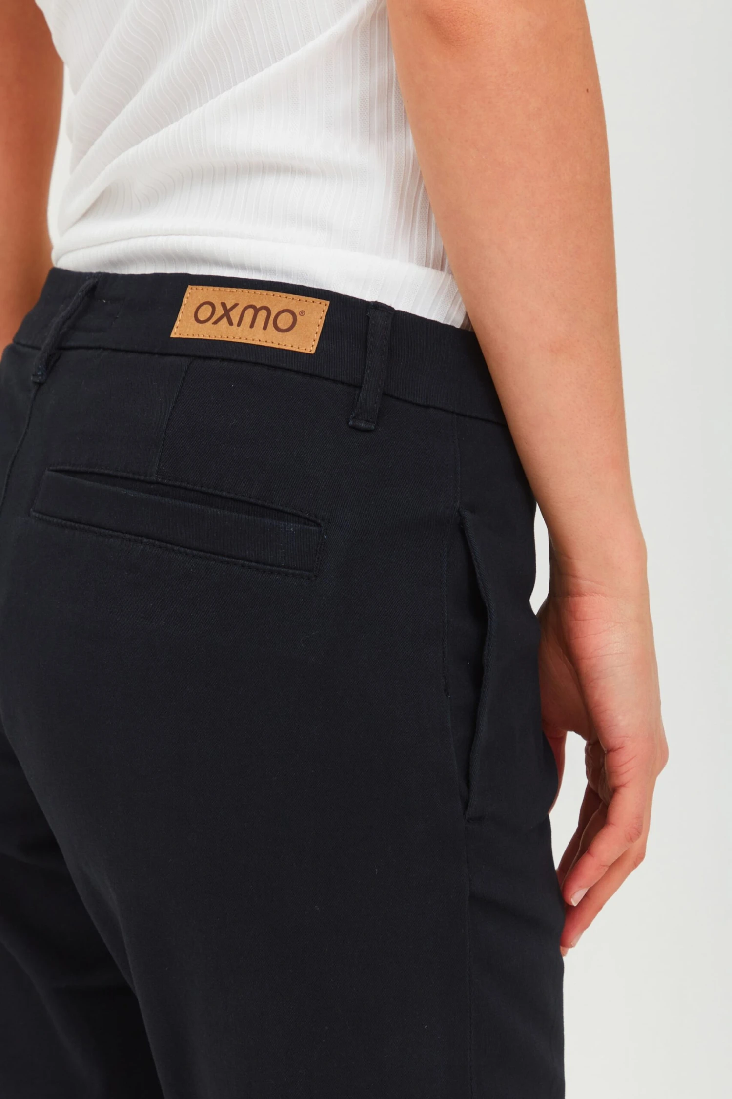 OXMO Chinos Regular Chinohose Pilar Frauen Schwarz – Bild 6