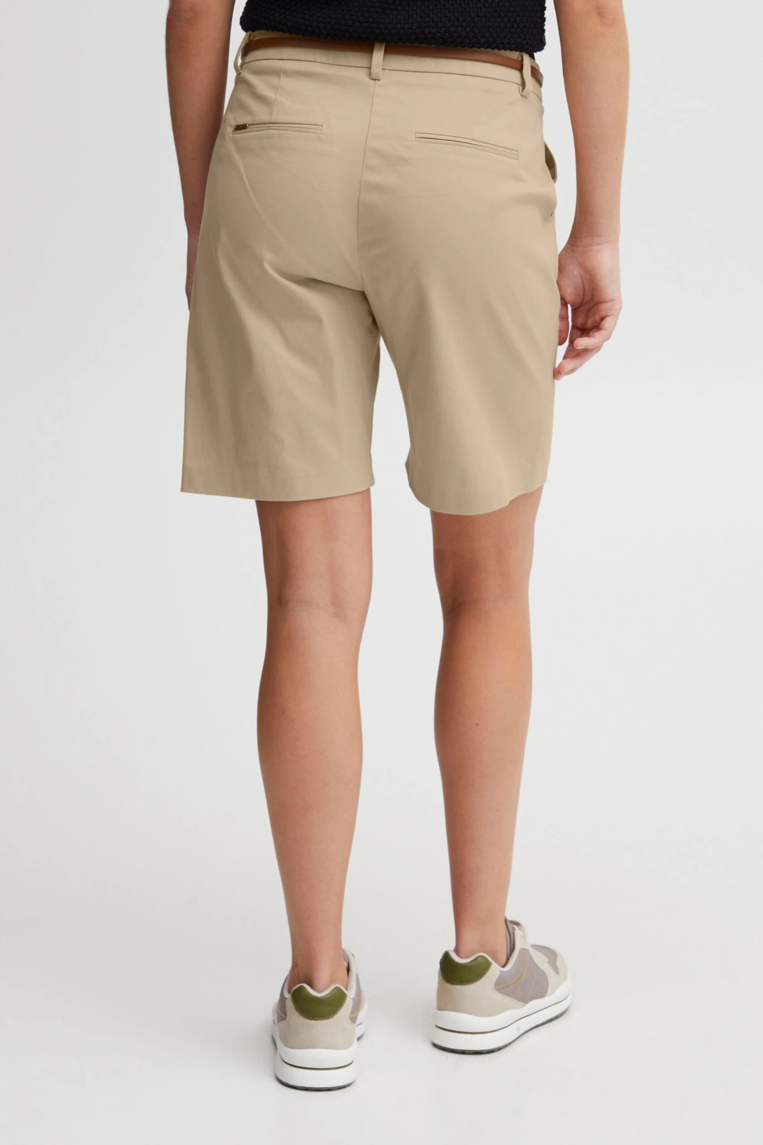 OXMO Hosen Regular Shorts Oxdaney Frauen Beige – Bild 3