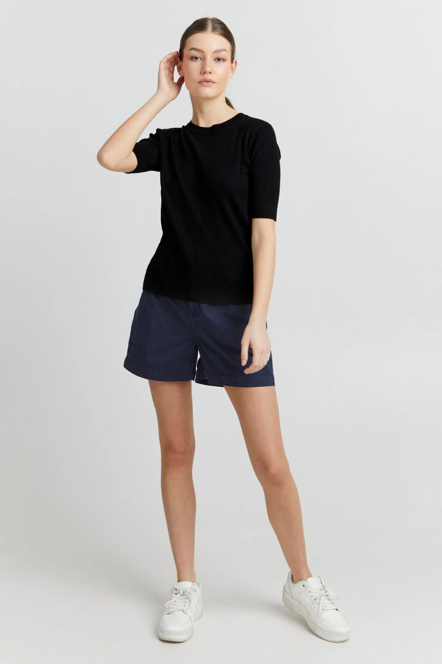 OXMO Pullover & Strick Pullover Riona Frauen Schwarz – Bild 3