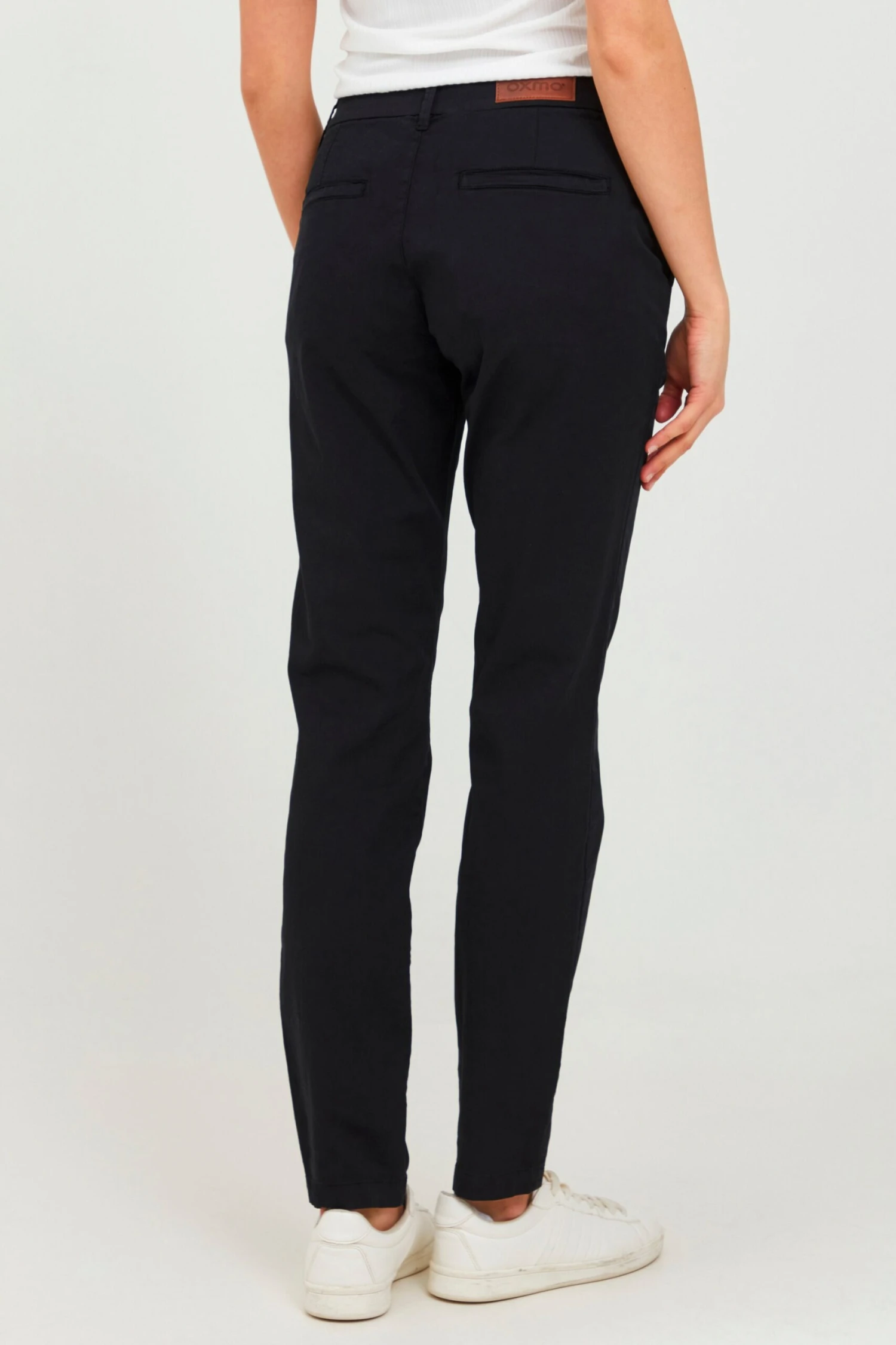 OXMO Chinos Loosefit Chinohose CHILLI Frauen Schwarz – Bild 4