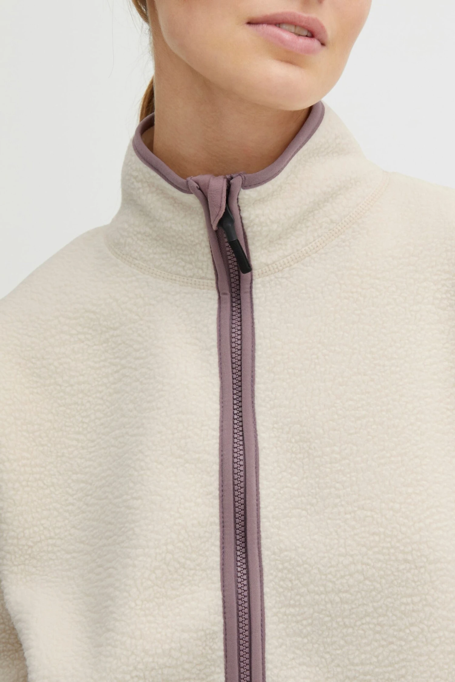 OXMO Übergangsjacken Fleecejacke Oxpiper Frauen Beige – Bild 7