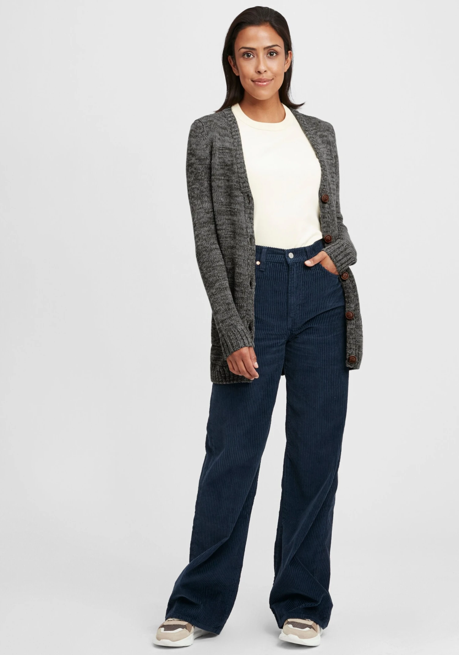 OXMO Strickjacken Strickjacke Philemona Frauen Anthrazit – Bild 3