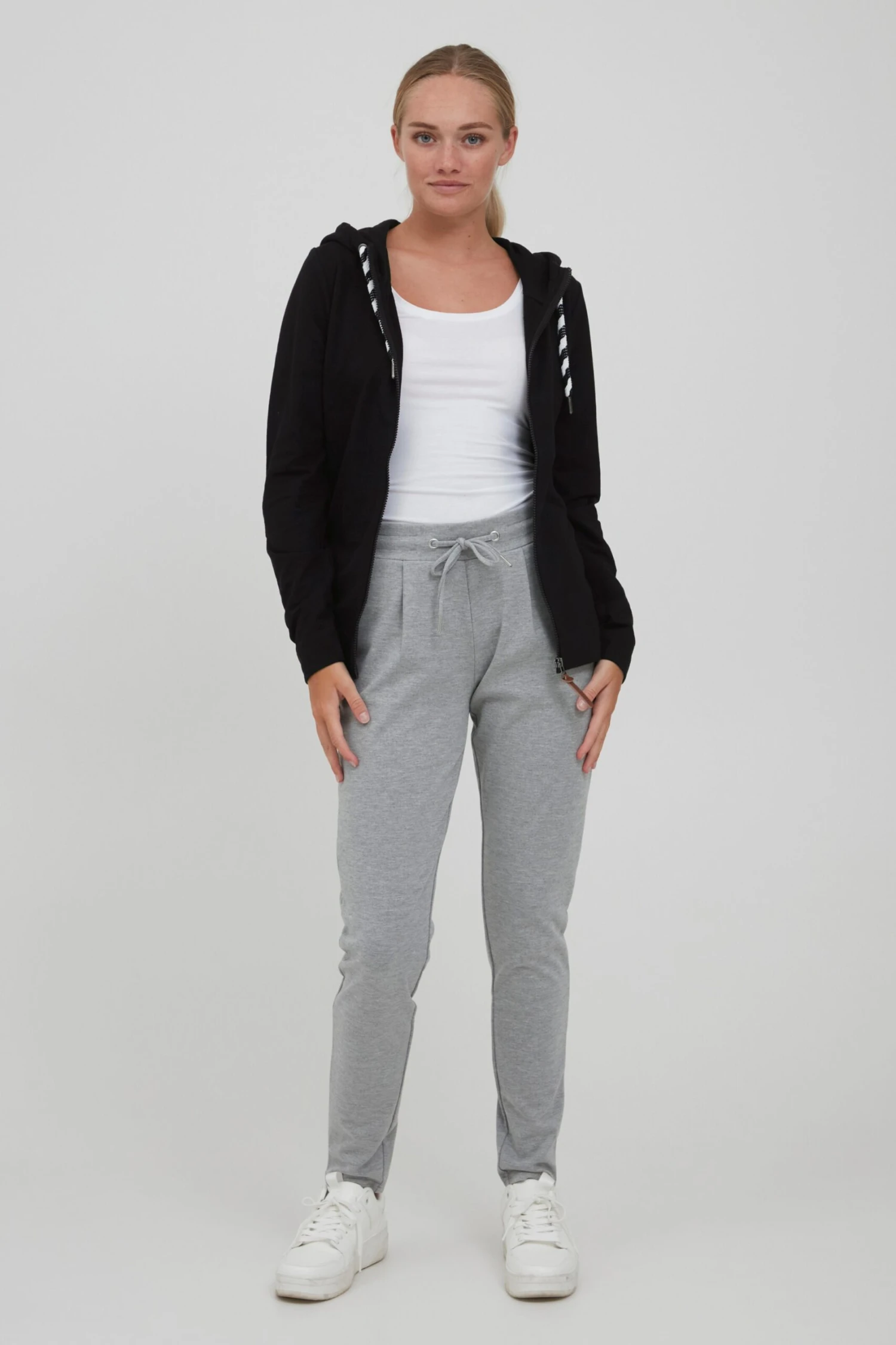 OXMO Sweatjacken Kapuzensweatjacke Wanda Frauen Schwarz – Bild 3