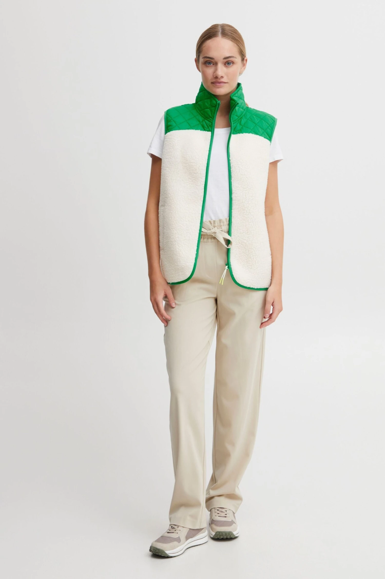 OXMO Westen Fleeceweste Oxbetty Frauen Grün – Bild 4