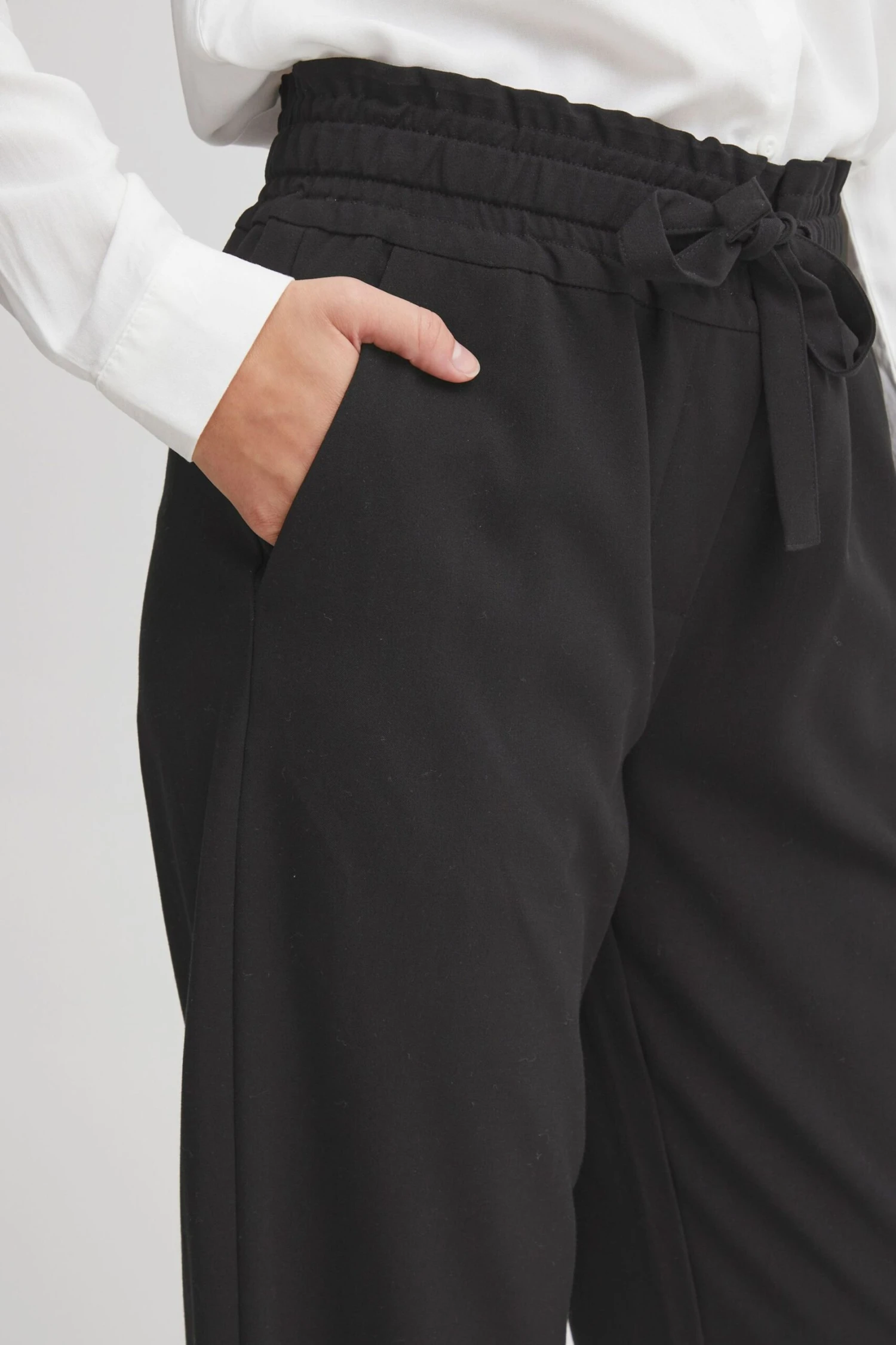 OXMO Stoffhosen Regular Stoffhose Oxdania Frauen Schwarz – Bild 5