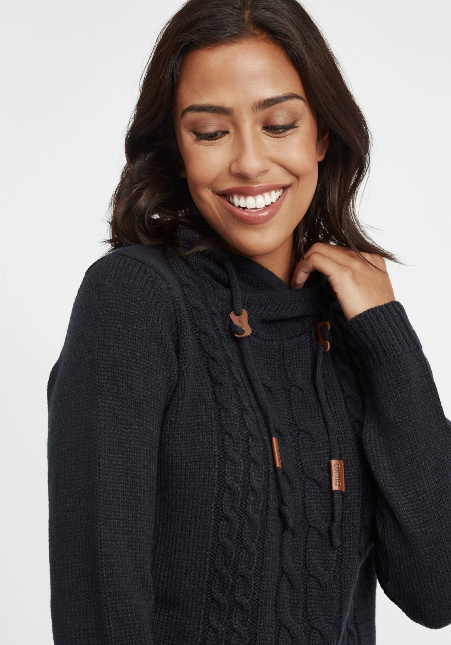 OXMO Kapuzenpullover Strickpullover Cable Frauen Schwarz – Bild 5