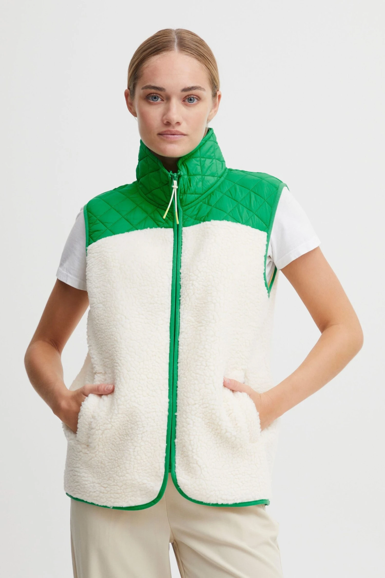 OXMO Westen Fleeceweste Oxbetty Frauen Grün – Bild 2