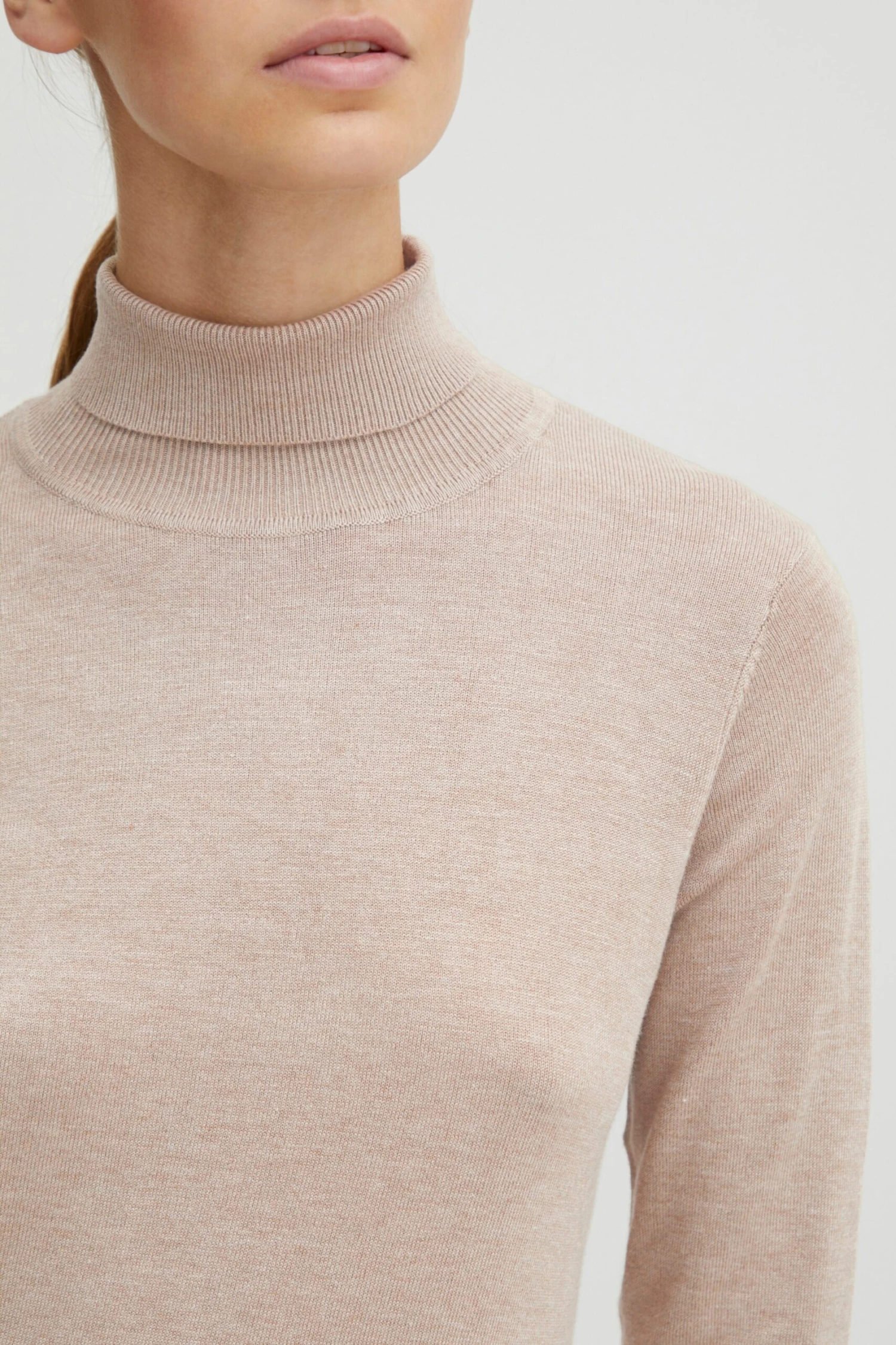 OXMO Rollkragenpullover Pullover Frauen Beige – Bild 5