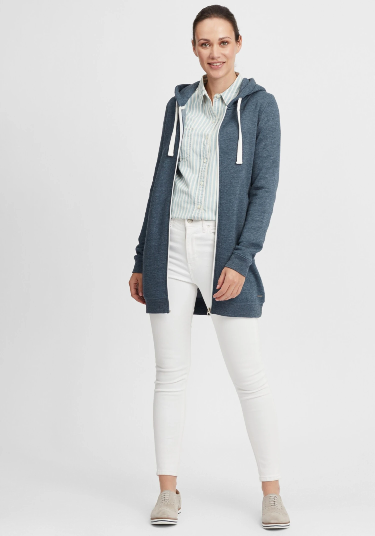 OXMO Sweatjacken Kapuzensweatjacke Olinda Frauen Blau – Bild 3