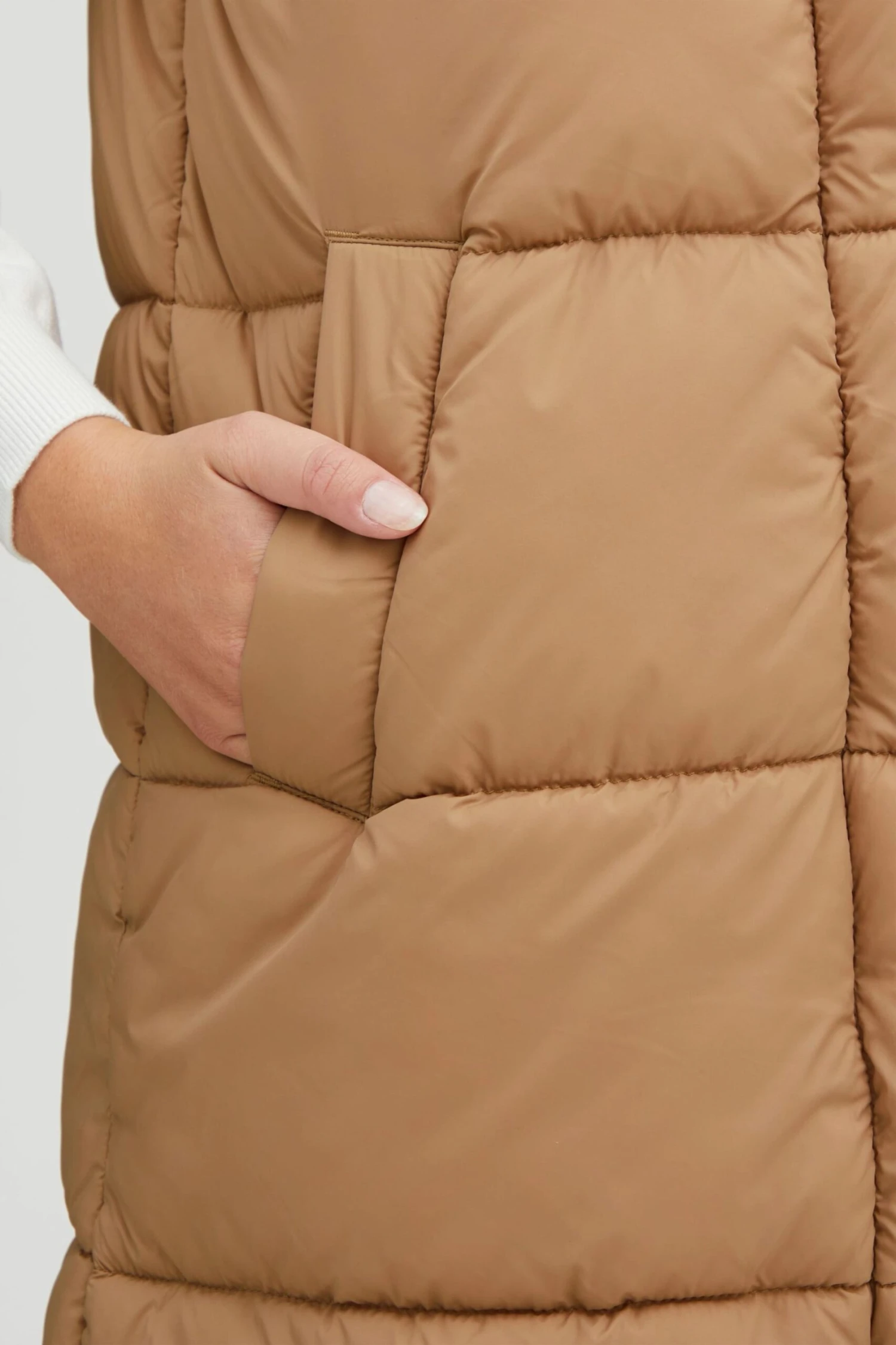 OXMO Westen Steppweste Bodani Frauen Braun – Bild 6