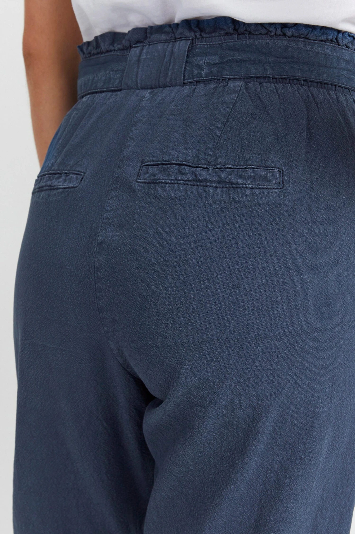 OXMO Bundfaltenhosen Loosefit Hose Lennja Frauen Dunkelblau – Bild 6